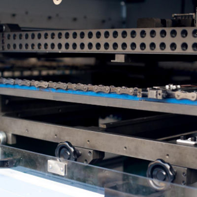 IPACK Cardboard Creasing Corrugated Carton Die Cutting Machine untuk kotak kue