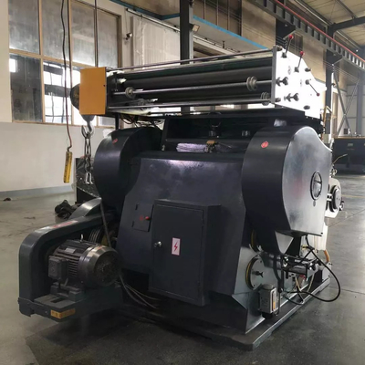 Hot Foil Stamping Mesin Pemotong Mati Karton Bergelombang 930 Model