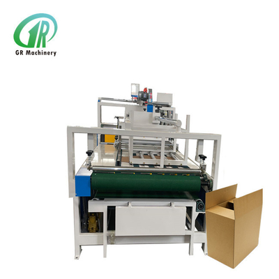 PLC Mengontrol Mesin Perekat Folder 200mm Tegangan 380V / 220V 2800mm