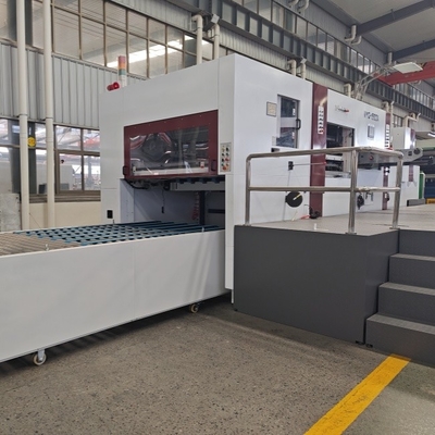 980mm Memotong Tepat Corrugated Cardboard Die Cutter 5000 lembar / jam