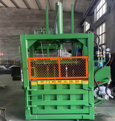 20T Hidrolisis limbah kertas Baler limbah Mineral botol air limbah karton Baler