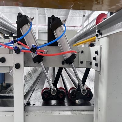 Lini Produksi Karton Bergelombang Double Facer 180m/menit Dengan Pelat Tekanan Pneumatik Dan 2 Buah Katup Proporsional