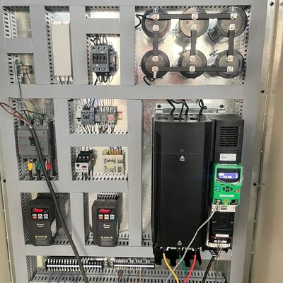 Mesin Pembuat Kotak Karton Bergelombang Kapasitas Tinggi Menampilkan Pengumpanan dan Penumpukan Berkelanjutan untuk Produksi Volume Besar