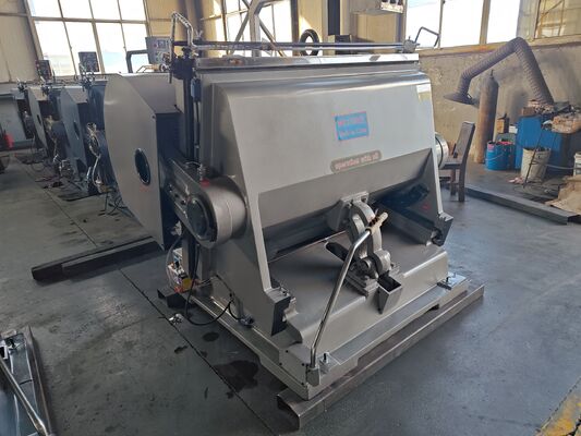 ML1500 Mesin pemotong mati kardus bergelombang semi-otomatis dengan empat bagian pengaman dan kopling rem lempeng hisap listrik 1500×1050 mm