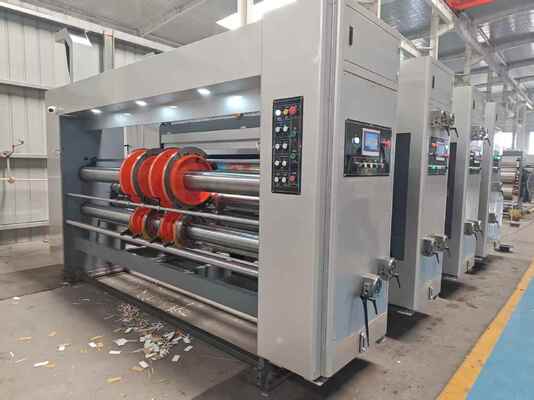 Otomatis Lead Edge Feeding Flexo Printing Slotting Machine dengan kecepatan 100-130m/min dan layar sentuh berwarna 7 inci HMI