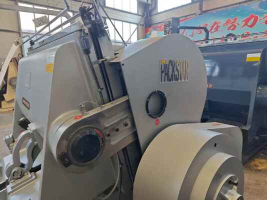 ML1500 Mesin pemotong mati kardus bergelombang semi otomatis dengan kopling rem lempeng hisap listrik dan empat bagian pengaman untuk ukuran efektif maksimum 1500 × 1050 mm