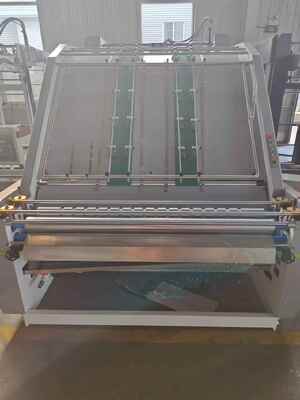 HL1600 Mesin Laminasi Flute Otomatis dengan 1600X1250mm Max. Ukuran Laminasi, 5500 lembar / jam Kecepatan, dan Kontrol Program PLC